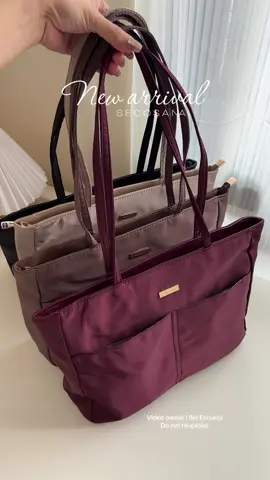 Secosana Florie minimalist shoulder bag #collegebag #officebag #totebag #nylonbag #belescueta 