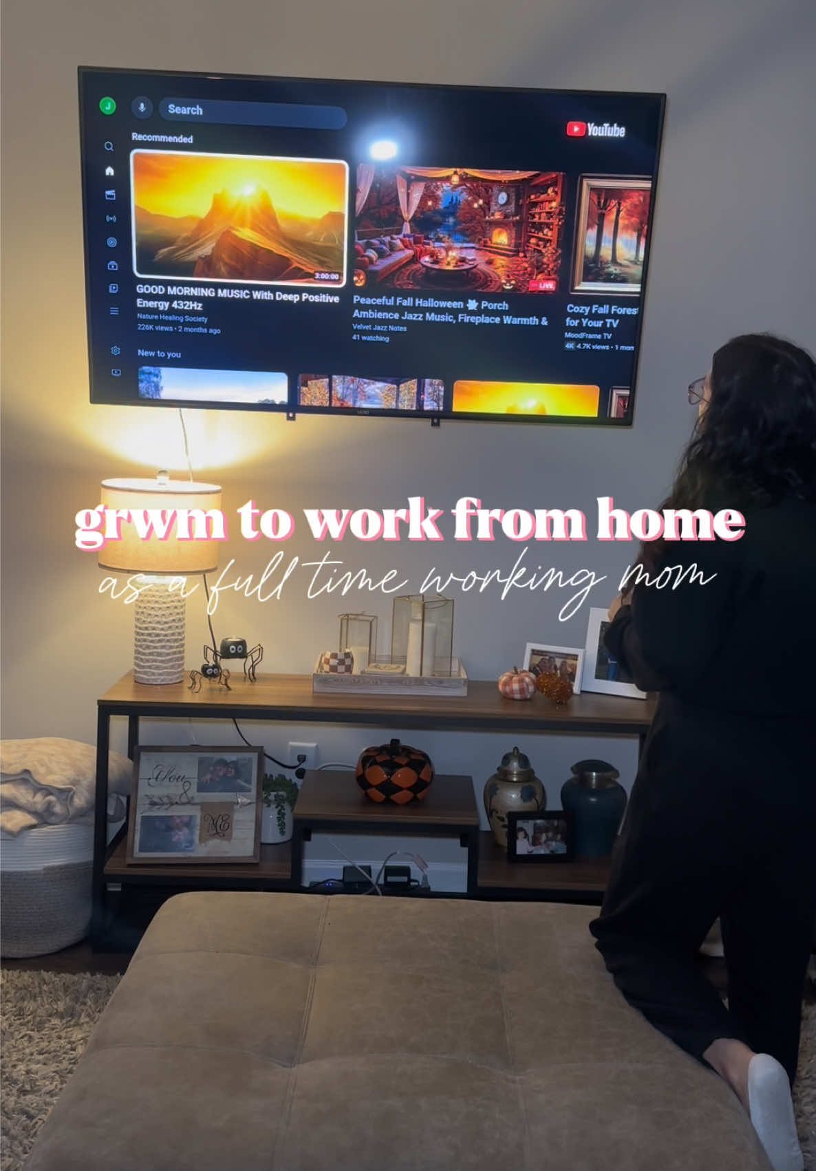 We love a cozy morning 🥰👩🏻‍💻 happy Monday loves #fulltimeworkingmom #workingmom #workfromhomemom #momssupportingmoms #momcontentcreator 