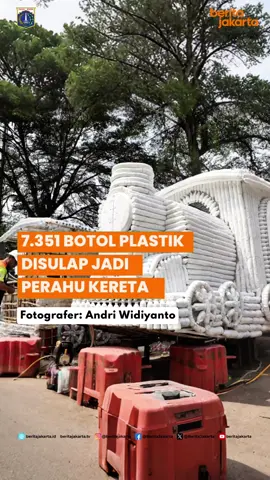 7.351 Botol Plastik Disulap Jadi Perahu Kereta #Beritajakarta #BeritaTiktok #dkijakarta #fyp 