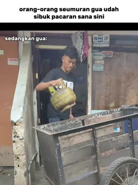 untuk mencapai mimpi kita memang harus sedikit berbeda #bakulmartabak 