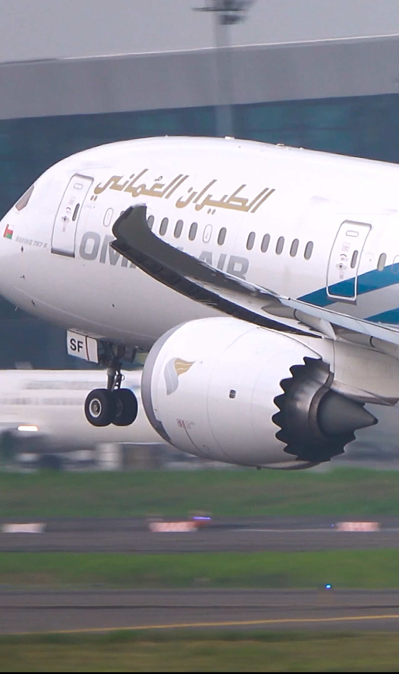 Oman Air WY850 B787-9 A4O-SF Jakarta CGK - Muscat MCT . omanair #garudaindonesia #airbus #a330  #planespotting #aviation