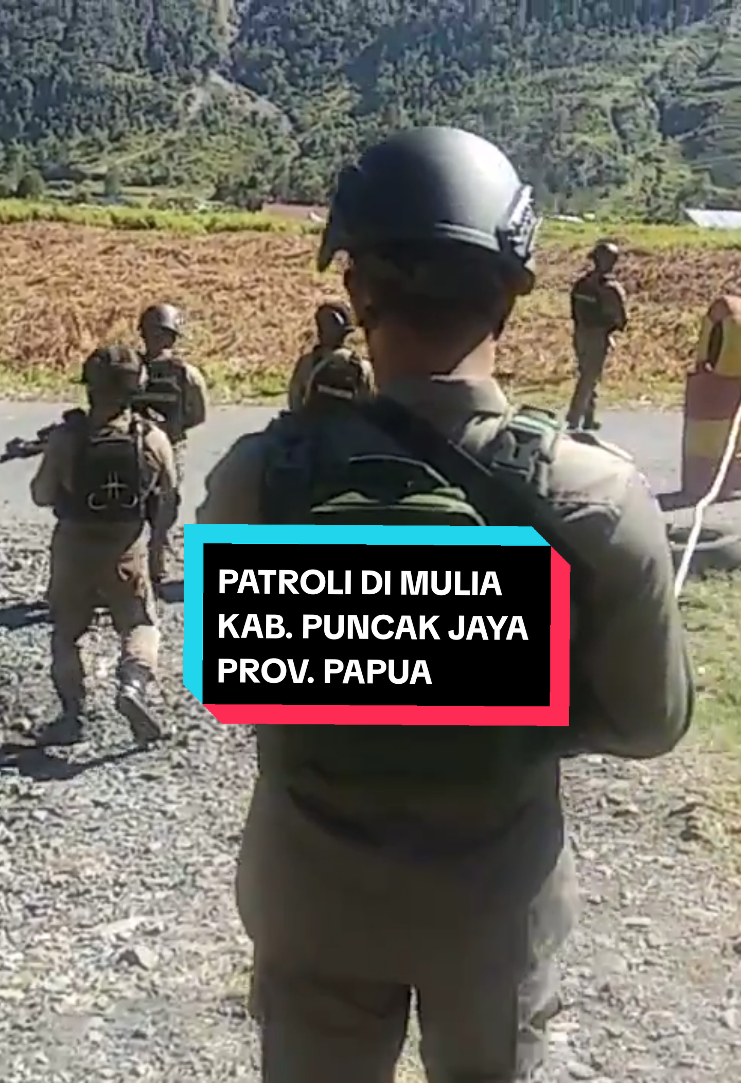 Rindu keluarga rindu sahabat dan rindu apakah akan kembali lagi ke kampung halaman dan berkumpul kembali dengan ceria #brimob #gegana #polri #poldasumsel #fyp 