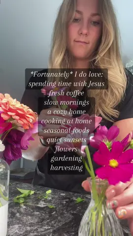 My twist on this trend— ✨ I feel so fortunate to truly love the simple pleasures in life. This little space is where I share them with you. Follow along if you find joy in the simple things too. 🌿🤍 #simpleliving #godisgood #unfortunatelyidolove #justagirl #trendingnow 