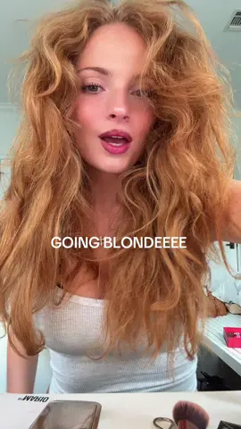 we did something crazy @jaxbhair #blonde #redhead #ginger #hairtransformation  