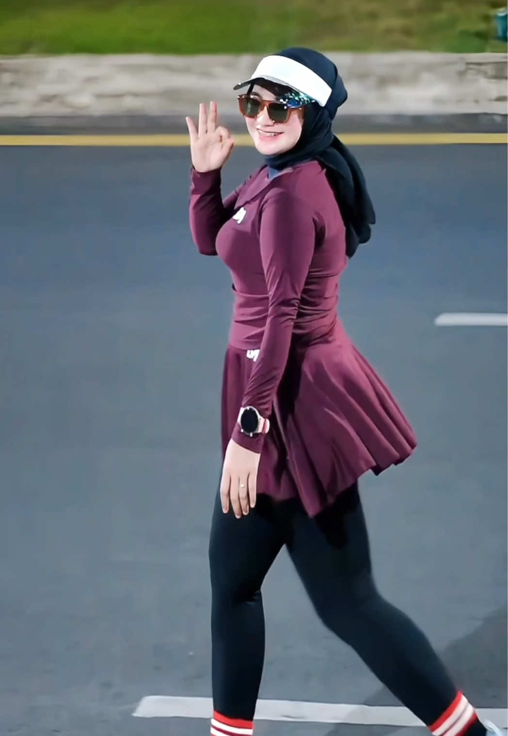 Outfitnya Keren Yuk Co di keranjang Kuning 🫶🫶🫶 #outfitolahragawanita #outfitolahraga #outfitrunning #outfitsideas #ootdolahraga 