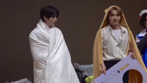 esan puas banget ketawa nya 😭🤏🏻 cr @200408T0 at X  #woonhak#taesan  #boynextdoor#kpopfyp#foryou 