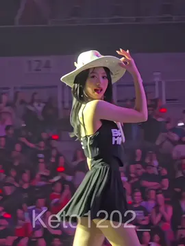 She loves cowboy hats 😎 #BABYMONSTER #AHYEON #아현 #JUNGAHYEON #asahyeonworld 