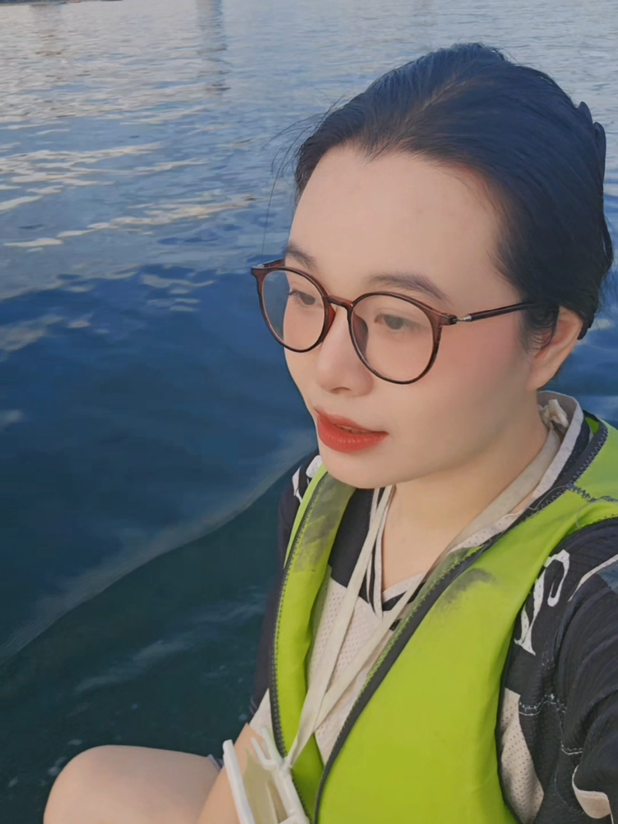 mặc dù flop nhưng rất muốn rcm chổ thuê sup này @supgonchill_danang  à cám ơn 2 bạn quê Núi Thành kéo giúp mình 1 đoạn nha, còn sức cùng hưởng lật sup tự chịu ạ 🥲 #fyp #cheosup #cheosupmanthai 