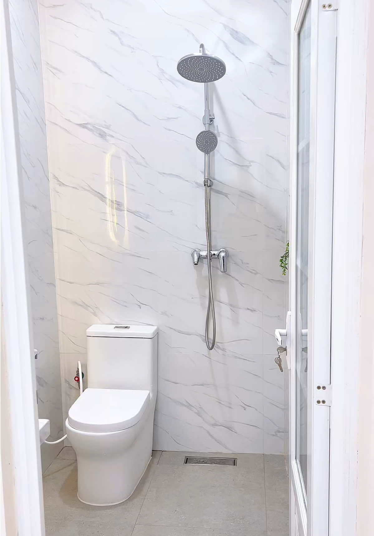 kamar mandi minimalis 1,5 x 2M  #kamarmandiminimalis #inspirasikamarmandi #renovasikamarmandi #kamarmandi #kamarmandiaesthetic 