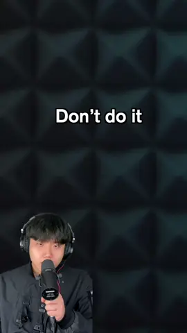Don’t do it in Korean 🇰🇷 Don’t do it 하지마 (hajima) Don’t go 가지마 (gajima) Don’t look 보지마 (bojima) Don’t listen 듣지마 (deutjima) Don’t eat 먹지마 (meokjima) Don’t sleep 자지마 (jajima) Don’t laugh 웃지마 (utjima) Don’t forget 잊지마 (itjima) #learnkorean #koreanlesson 