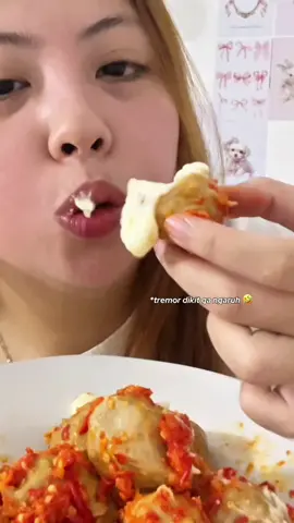 Pantes aja viral emang beneran enakkk! 🤤😍 kalian hrs cobain juga plis 🥲 #baksoviral #baksokeju #baksosumberselera #mukbang 