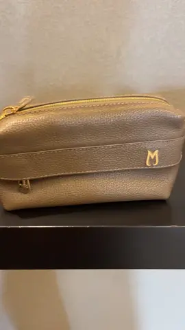 Belt bag mooij ready di toko aku di tabanan loh 🥰