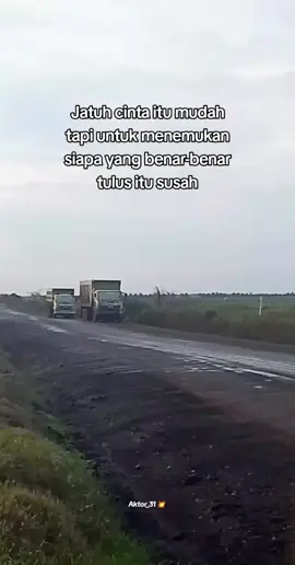 #creatorsearchinsight #haulingkalimantan #storytambang #hino500 #lewatbranda 