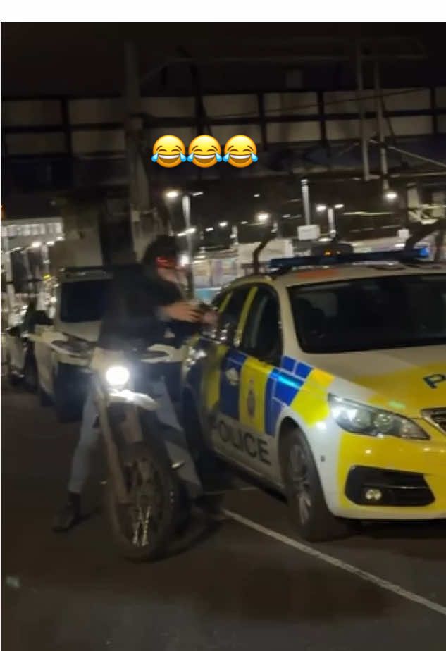 #tiktokviral #foryoupage❤️❤️ #trendin #4youpage #tiktoktrend @Ano vehicle services @Sm remapping @Courts @everyone @Kieren Anderson @Lauren Buchanan 