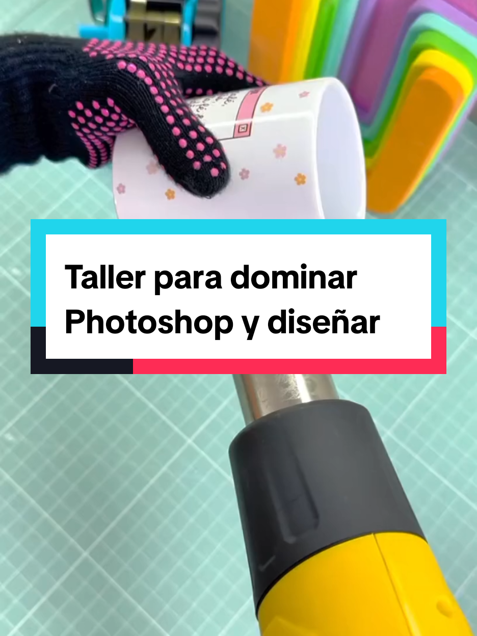 🔥 Pensaron que era una broma cuando dije que enseñaría Photoshop GRATIS… pero no, es 100% real. 👕 Si haces sublimación y aún dependes de terceros para tus diseños (y encima te entregan tarde o no te gusta el resultado), este taller es para ti. 📌 En este taller gratuito de Photoshop para sublimadores principiantes vas a descubrir: ✅ Cómo diseñar desde cero, aunque nunca hayas usado Photoshop. ✅ Cómo crear tus propios archivos listos para sublimar. ✅ Cómo lograr colores vibrantes y perfectos en cada proyecto sin sufrir con configuraciones. 🚀 Ya no más frustración ni gastos innecesarios. Ahora el control de tus diseños lo tendrás tú. 👉 Comenta “diseño” y asegura tu lugar en este taller exclusivo. Los cupos son limitados y solo para quienes quieren mejorar la calidad de sus productos desde ya. #diseñospersonalizados #Sublimación #sublimationprinting #adobephotoshop #tutorialphotoshop 