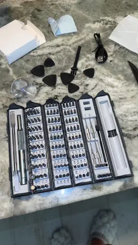 This is actually so neat #screwdriver #tools 