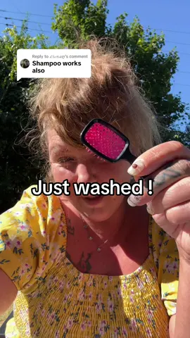 Replying to @ℒ𝒾ℴ𝓃𝒶ღ #tiktokshoprestock #mini #unbrush #hairtok #detanglingbrush 