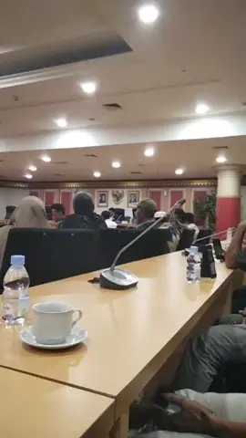 pertemuan di DPRD masarakat TNTN sama Komnas ham