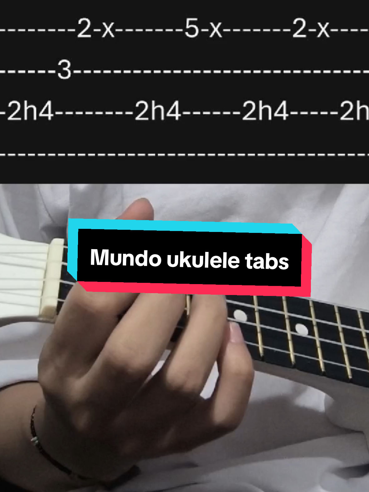 Mundo ukulele tabs . . . . . . . #fyp #ukulele#heartstring #mundo#christmasgift