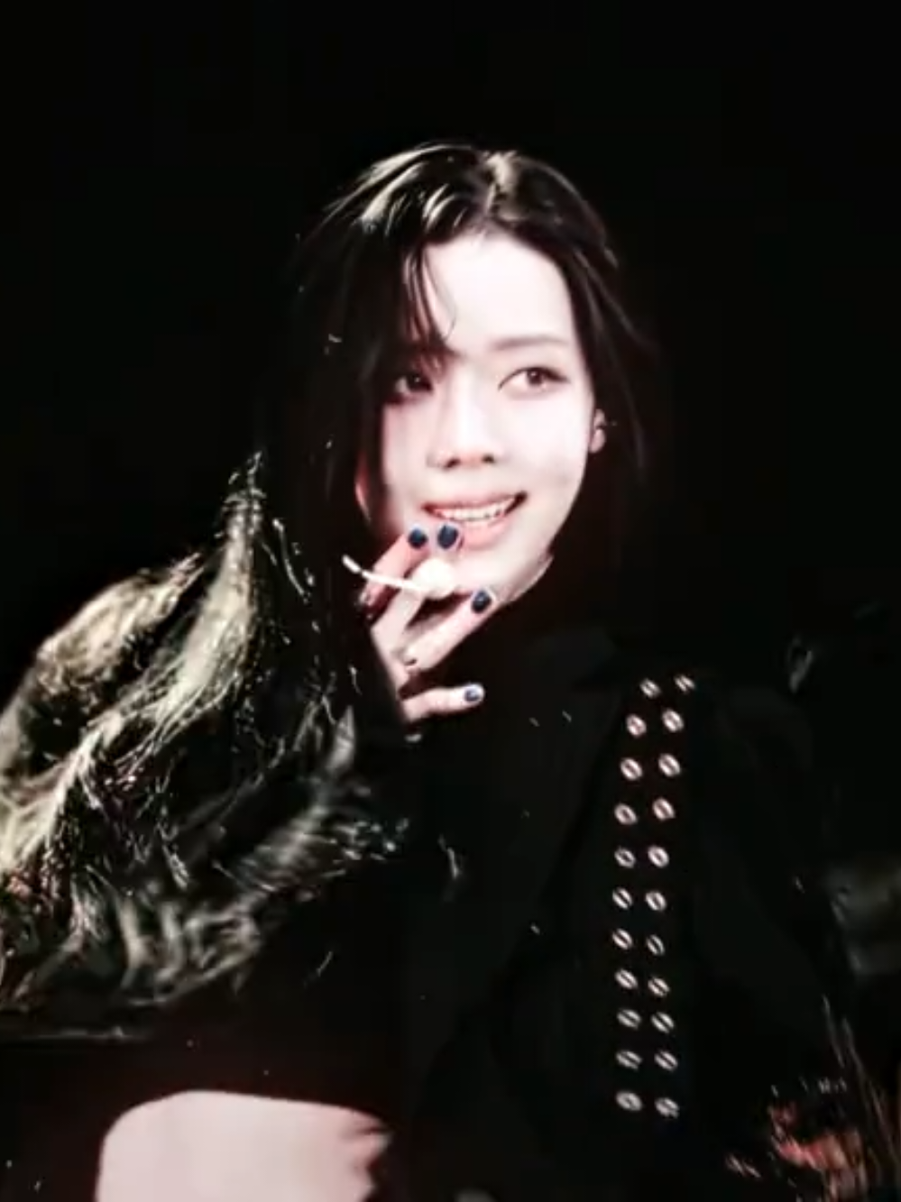rich man winter ily #winter #winteredit #aespa #kpop #edit #foryoupage #fyp #foryou #viral #justkmj cc y2cmin