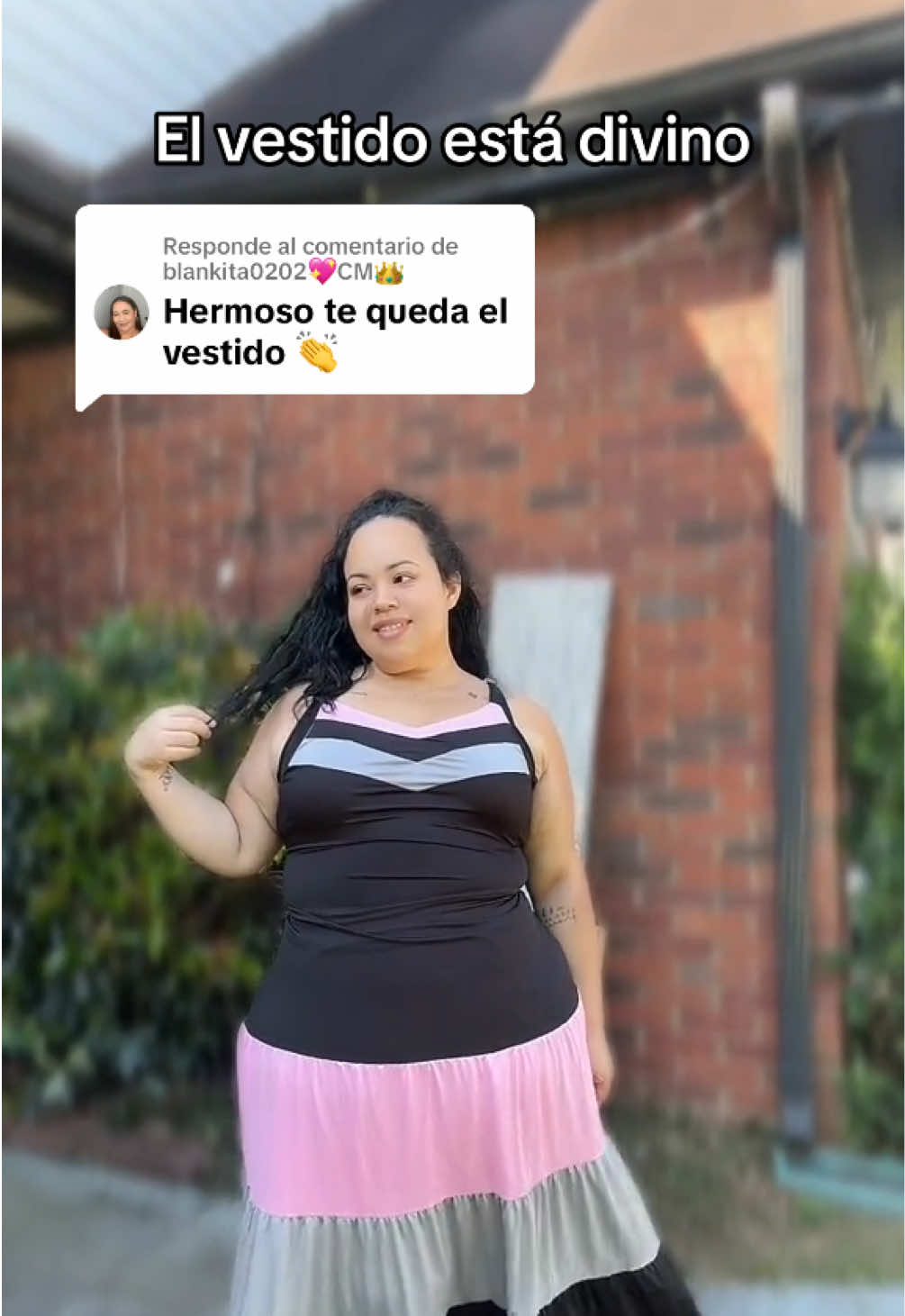 Respuesta a @blankita0202💖CM👑 estira bastante y es fresco y calidad el vestido #vestido #dress #tiktokshopblackfriday #tiktokshopcybermonday #tiktokshopcreatorpicks 