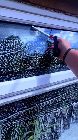 Satisfying clean 🧼  #fyp #viralvideos #videoviral #fyppp #windowcleaning 