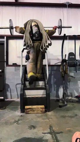 Had to see if I could still do it. Goal was 3min I lasted to 1.17.. #fypシ #gym #firstresponders #firefightertiktok #viral 