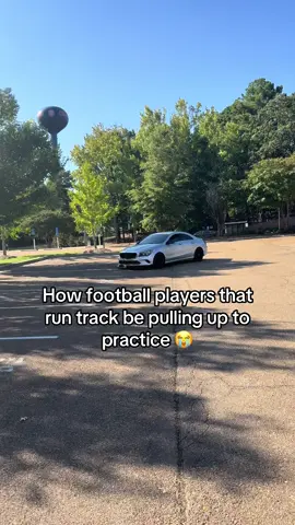 Music blasting, backing into 2 parking spots, while being 20 minutes late 😭 #track #trackandfield #highjump #jumper #olemisstrack 