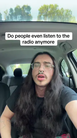 lowkey lind of miss the repeating ads u start singing like aongs #music #radio 