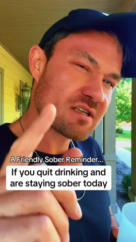 If you quit drinking and you’re stay sober today… I AM SO INCREDIBLY PROUD OF YOU! 👏  How does sobriety affect our relationships with people? ☮️ There are three types of people is life, being sober can help us understand better… ➡️Friends ➡️Family ➡️Romantic Sometimes it’s a challenge to understand these group with our new found sober eyes.👀  Sometimes it’s even disheartening and can even hurt. 😞  Sobriety allows us to build healthier relationships with these group so REMAIN GROUNDED! 💪🙌 ⚠️WARNING⚠️ if you or somebody that you know is struggling to quit drinking alcohol, please seek professional help! STAY SOBER TODAY 🌅 #quitdrinking #alcohol #relationships #sobriety #sober 