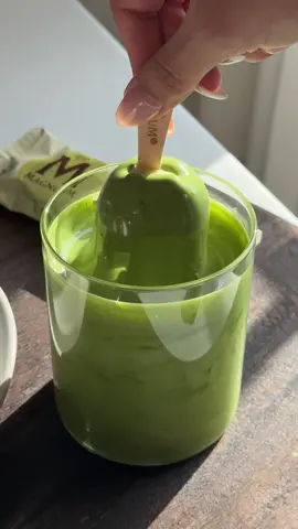 Replying to @Marin Vinuya You asked, so here’s a Matcha Magnum 💚 #CrackIntoPleasure #Matcha 