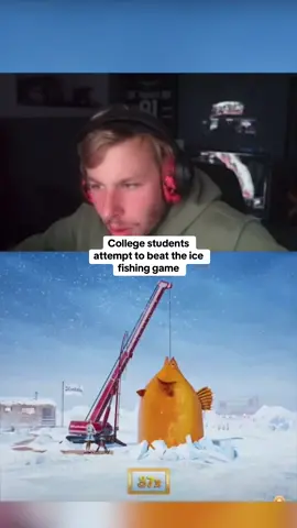 College students attempt to beat the ice fishing game #kickstreaming 