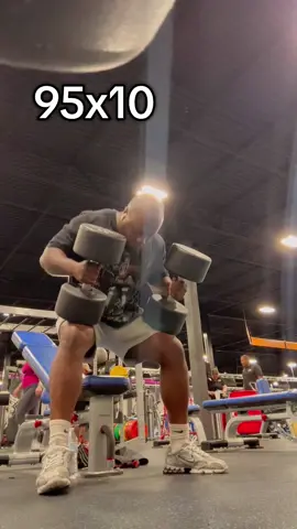 New dumbbell PR of 115. (Forgot to record the warmup of 80x15) #GymTok #dumbbellworkout #newpr #fyp #Fitness 