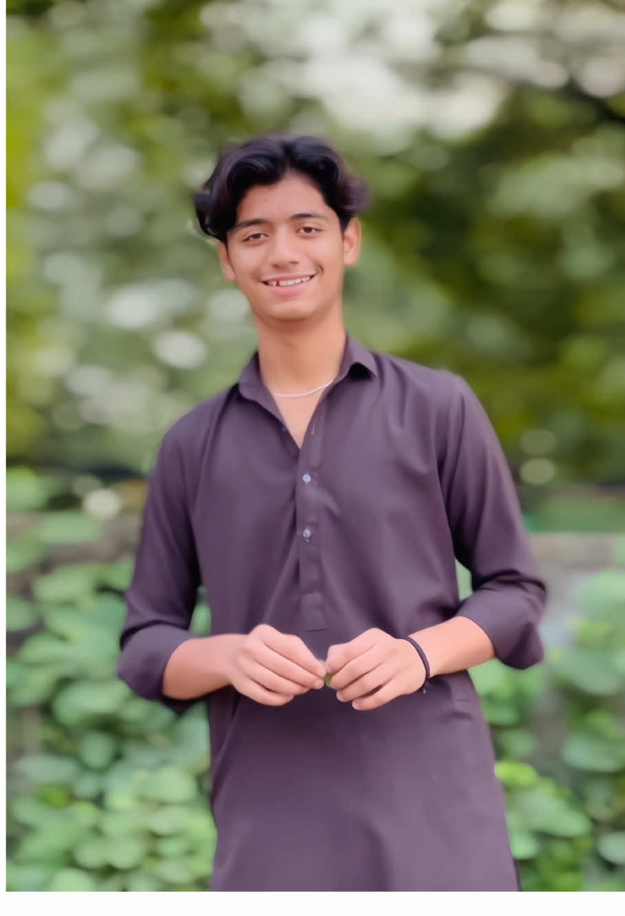 Ami say galiyan Parwa di🤭🫀#foryoupage #vairalvideo #fypシ゚ #unfrezzmyaccount #creatorsearchinsights 