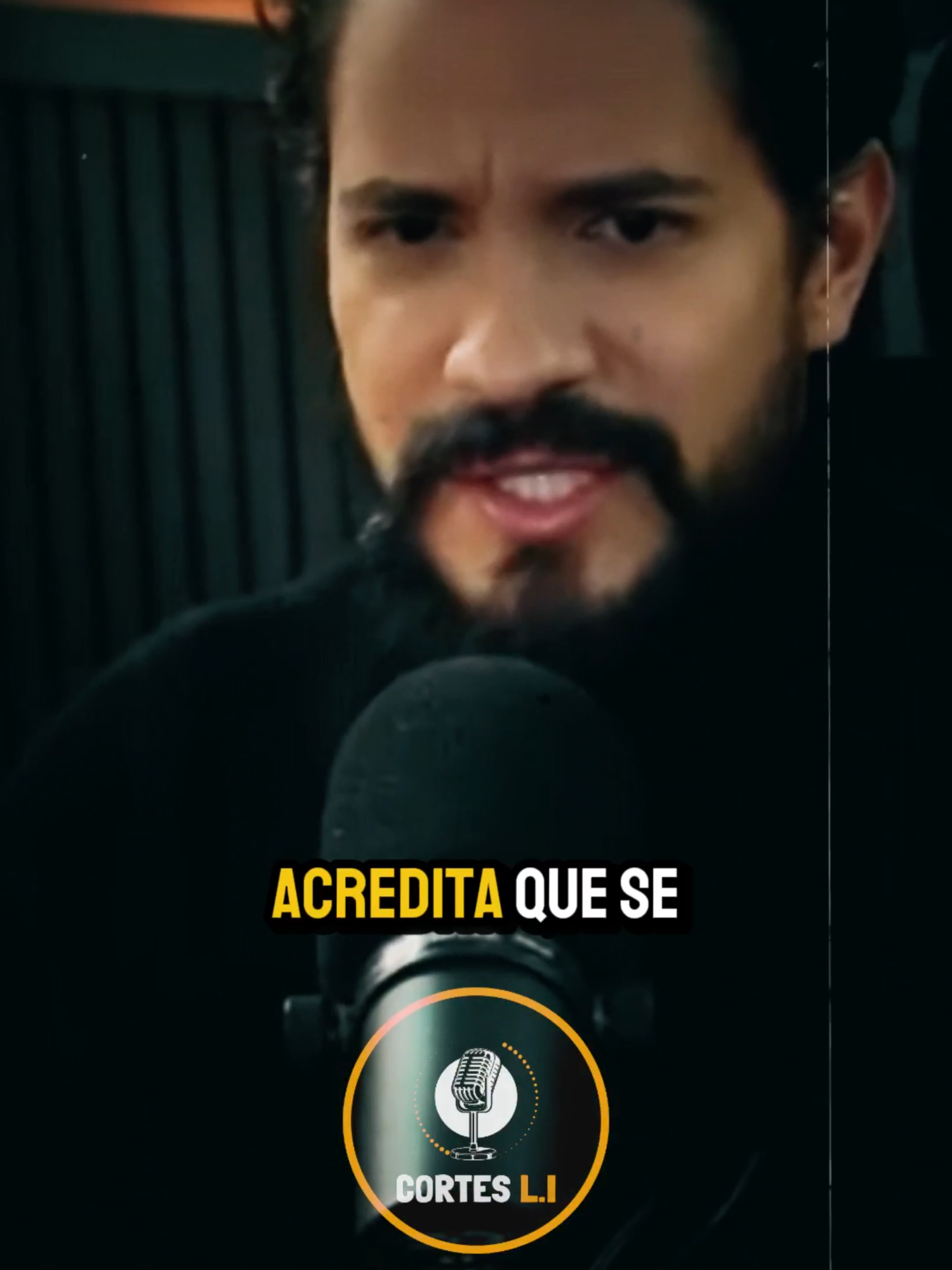 🍷 O homem ele precisa de no mínimo 10% a mais de permissão pra ele chegar. . . . @laco.inquebravel  . . . #videoviral #relacionamento #familia #reflexão #casal #quimica #Love #mulherfiel #amor #podcasts