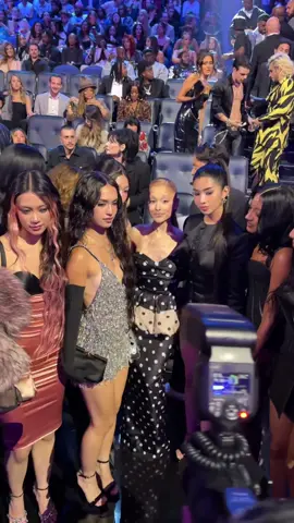 Sure, it’s Monday and I’m back in the office, but mentally I’m still at the #VMAs. 🥰 #ArianaGrande #KATSEYE #MTV 