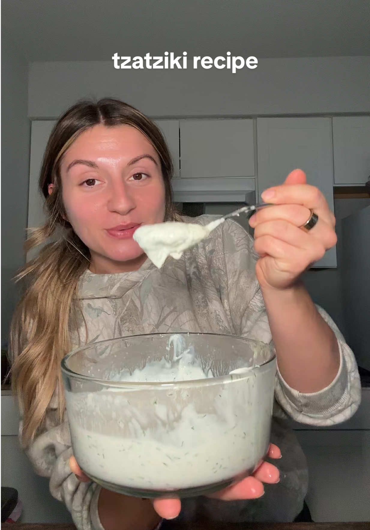 Replying to @Jameson how I make the best tzatziki at home and it’s only 5 ingredients 🤌🏼 #mealideas #mealinspo #tzatziki #Recipe #whatieatinaday 
