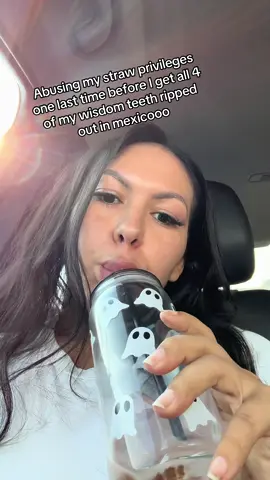 Guess how much I paid 🤪 #fypシ #mexicocheck #wisdomteethremoval #wisdomteeth #mexicodentist 