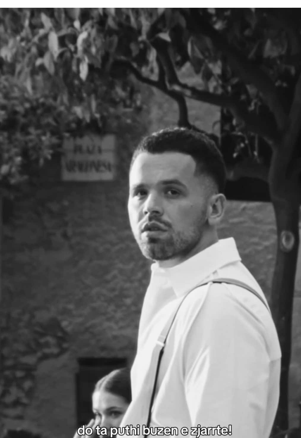 🎵Yll Limani - Po te pres te shadervani  #ylllimani #fyp #foryou 