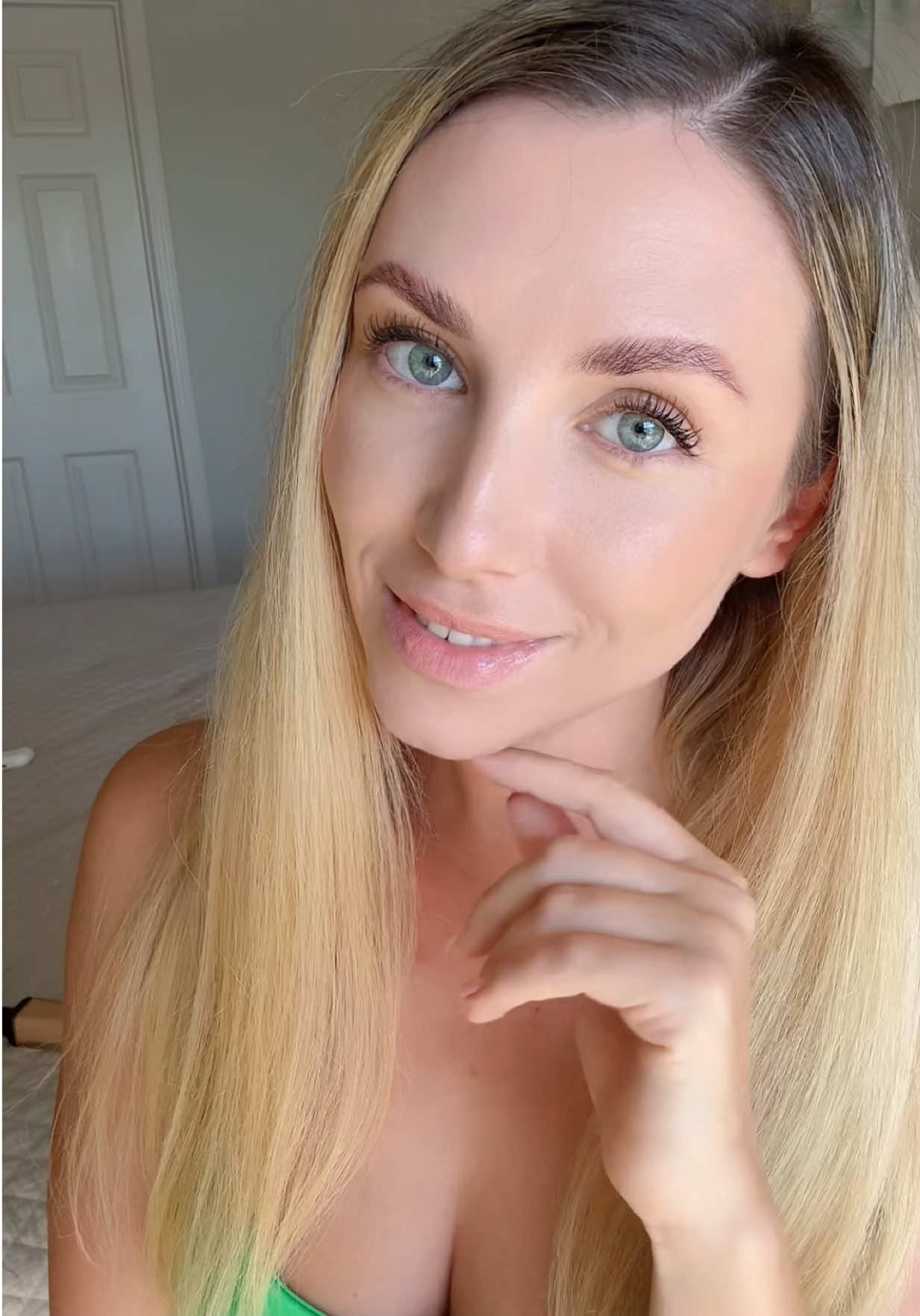 Just my perfect clean girl makeup routine with my fave’s newbies from @VHUES Beauty 😍 My sincere recommendations ❤️‍🔥 #vhuesbeauty #vhuesus #makeuptutorial #cleangirlmakeup #cleangirlaesthetic 
