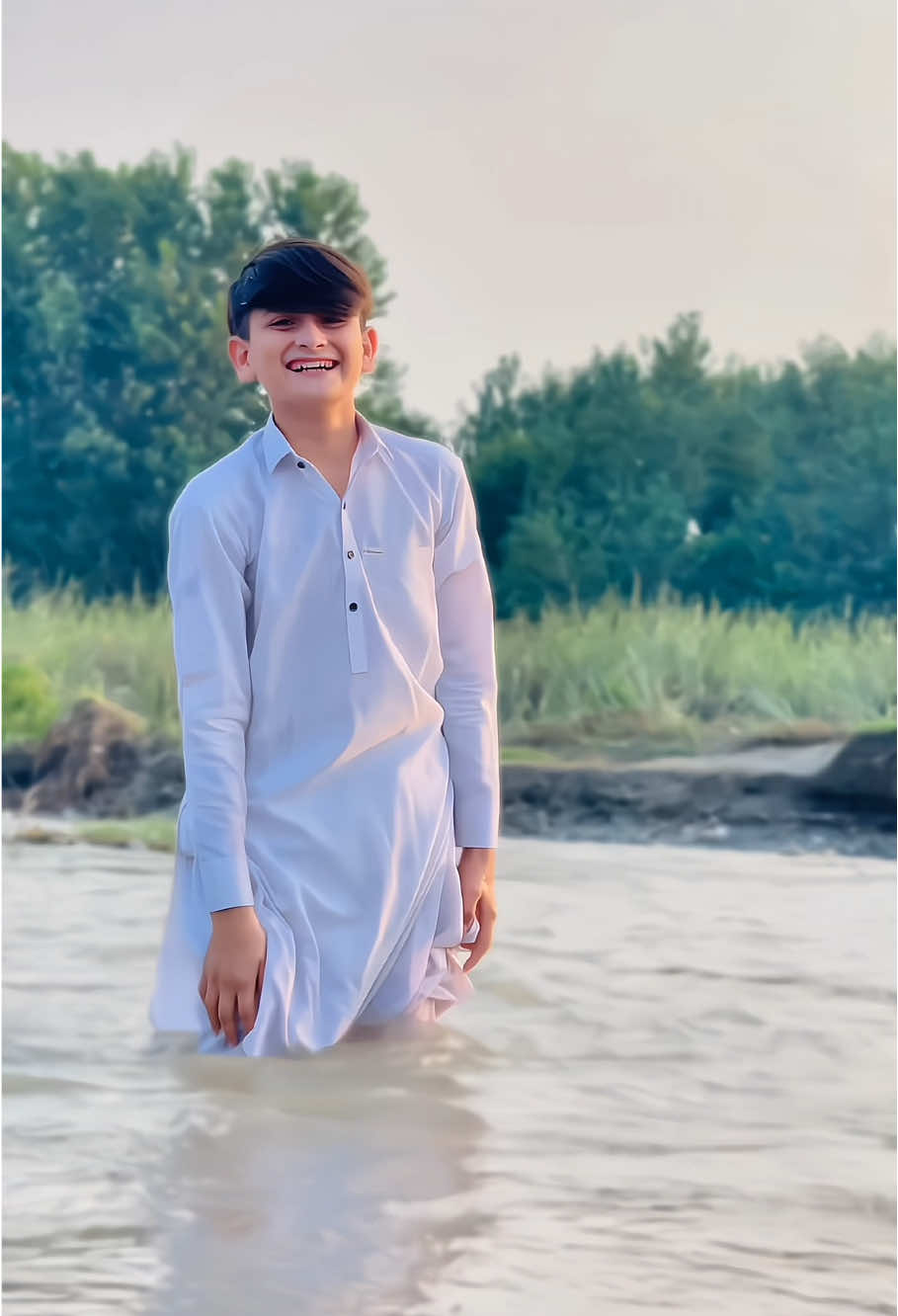 Starge yai lende 😌💔#foryou #foryoupage #growmyaccount #unfrezzmyaccount #plz #support_me #pashtosong #sheraz #viralditiktok 