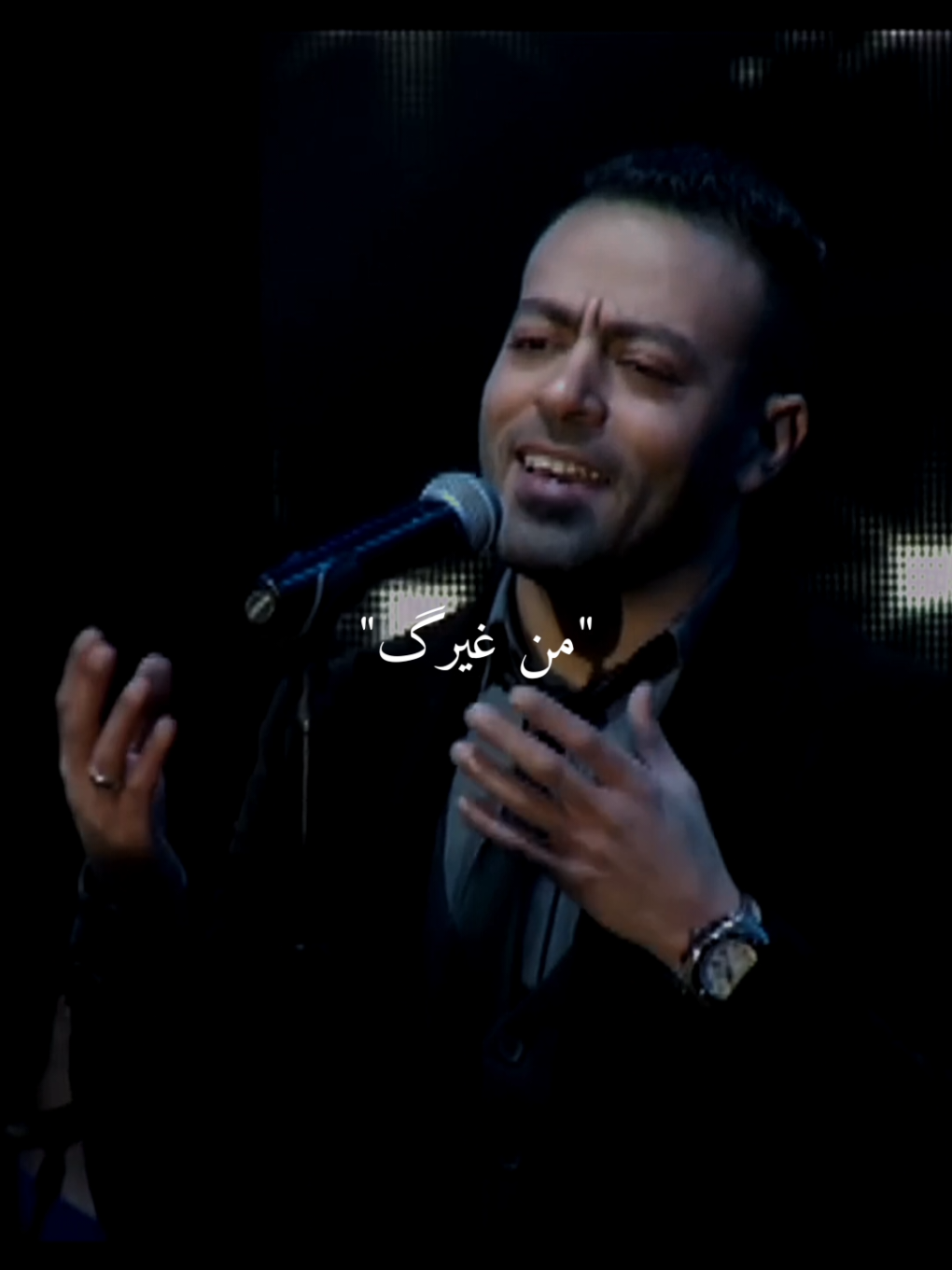 بس وانا معاك انا نفسي عمري ميخلص ♥🫂#تامر_عاشور #حركة_إكسبلور #مجرد________ذووووووق🎶🎵💞 #ستوريات #حب 