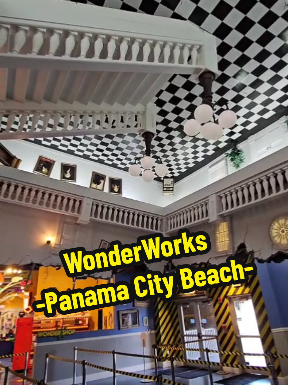 Tired of the sun & water? WonderWorks (aka the upside down house) is a great way to cool off and do a little something different! #panamacitybeach #pcb #wonderworks #ThingsToDoInPanamaCityBeach #FamilyVacation @LasVegasChicas 