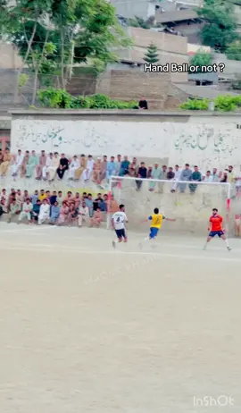Hand Ball Or Not tell Me On Comments 🤷‍♂️❤️‍🩹 #foryou #foryoupage #football #footballedit #aboutswatsports 