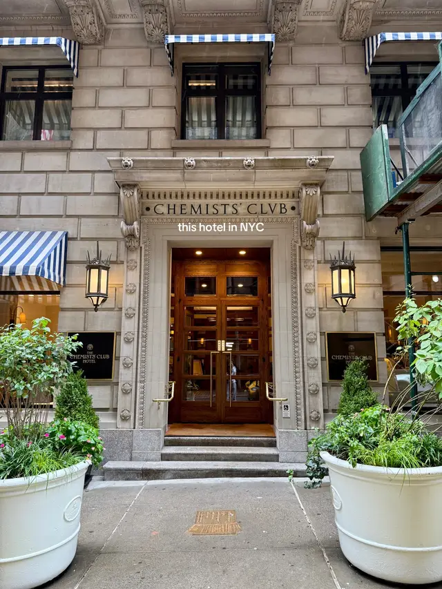 Such a charming hotel 🤍 #hotel #newyork #ny 