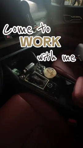 Come to work with me.  🖤 #pov #cometoworkwithme #asmr #latina 