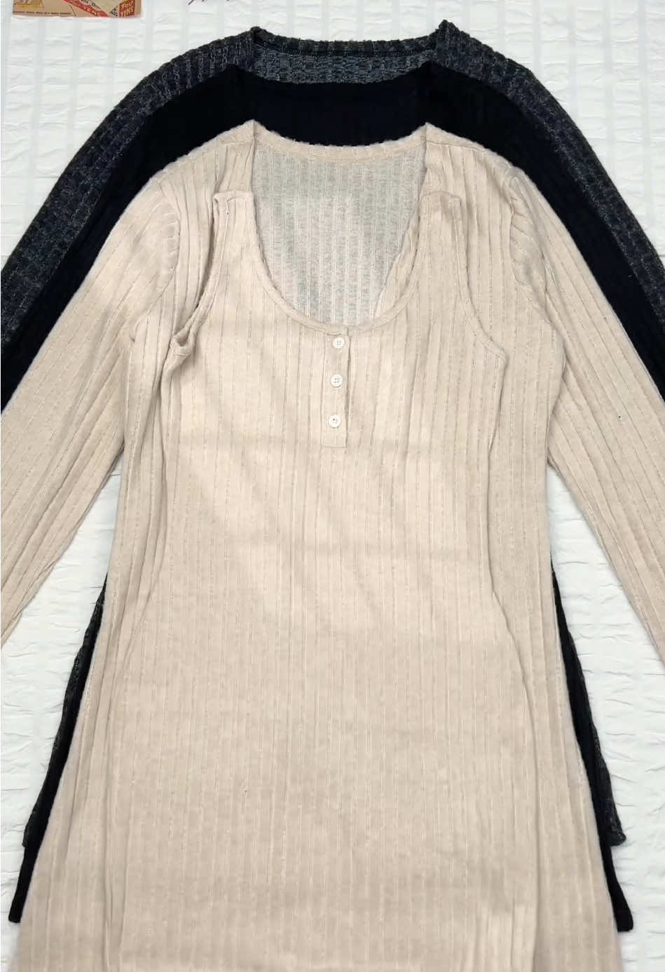 OBSESSED 🫶🏻 so cozy & cute for fall szn🥹🪞☁️✨ #loungewearset #loungewear #comfyclothes #cardigan #camidress #twopieceset #spotlightfinds #tiktokmademebuyit #tiktokshoplabordaysale #tiktokshopcreatorpicks #TikTokShopRestock #tiktokshopblackfriday 