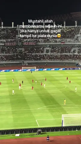 Izinkan negara gila bola ini lolos kepiala dunia yaallah🥹 #capcut #fypage #timnasindonesia 