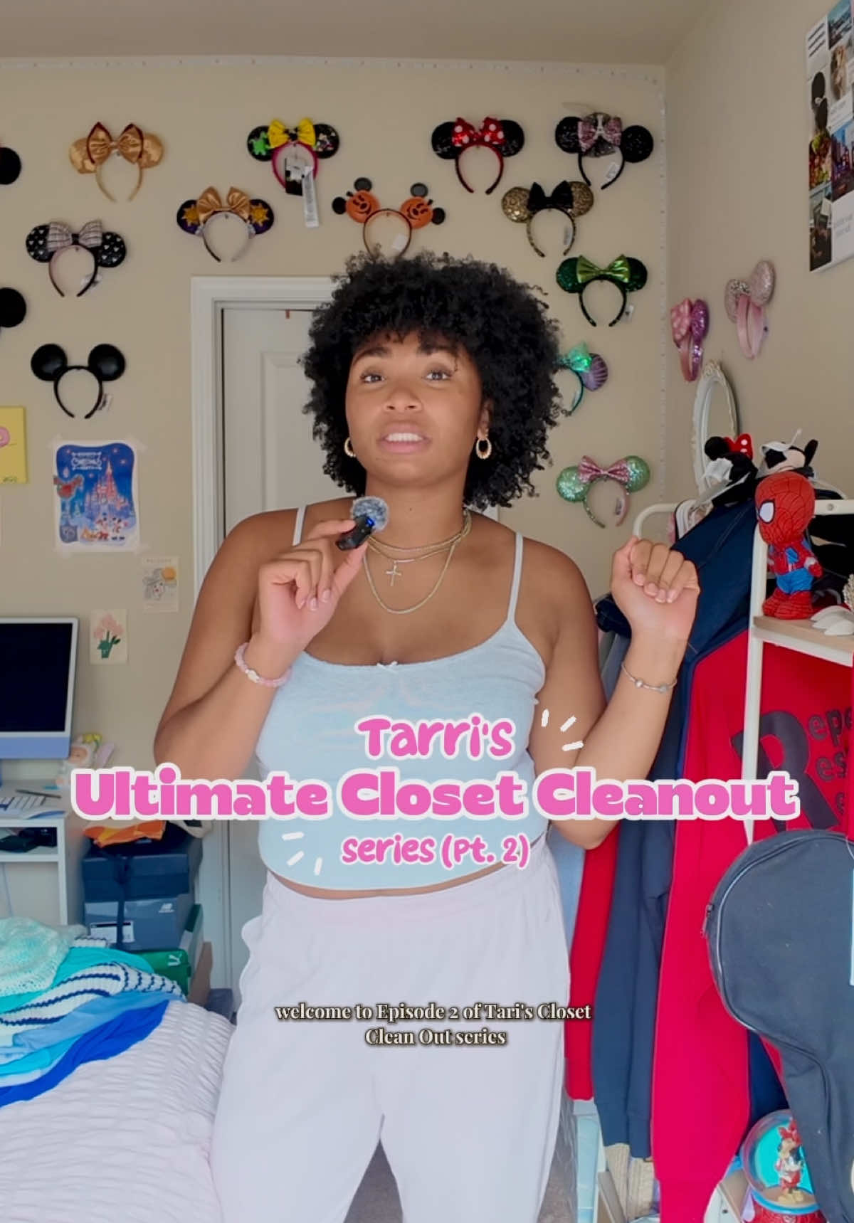 the closet clean out is coming along nicely! 🙂‍↕️💓 enjoy pt.2 #closetcleanout #boundingwithtarri #declutterwithme #resetwithme #lifestyleinfluencer 