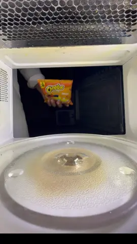 Microwave vs Cheetos #science #experiment #relax #asmr #oddlysatisfyingvideo 